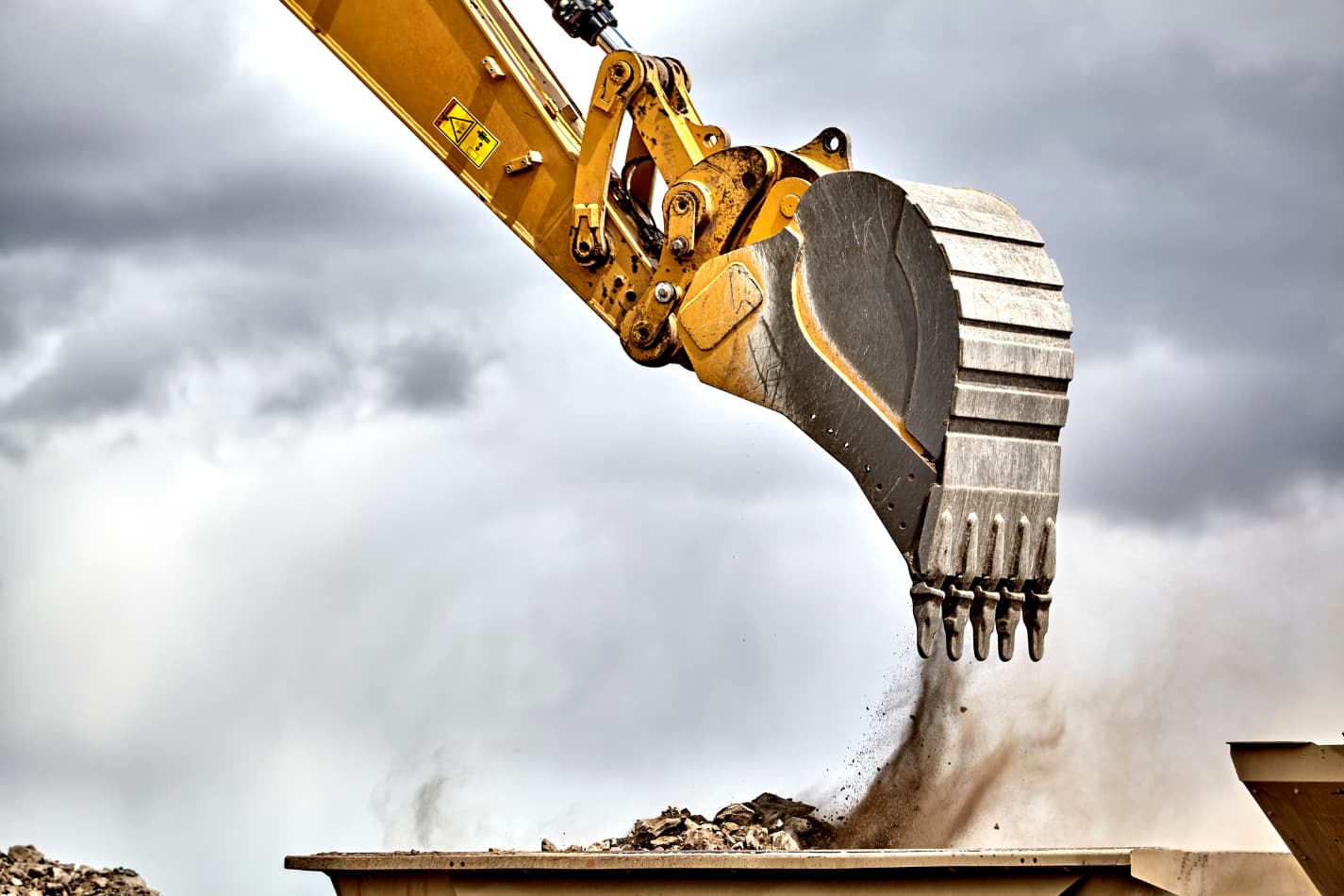 How Much Does An Excavator Operator Make? Get the Facts!